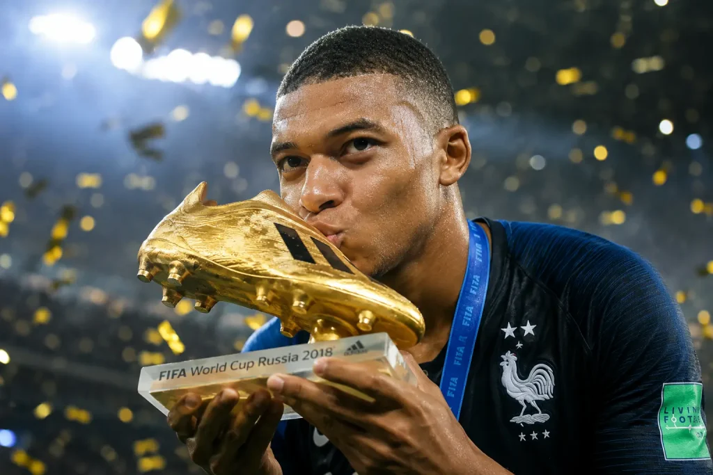 ไฮไลท์ฟุตบอลโลก รางวัล Golden Boot และนักเตะระดับโลก